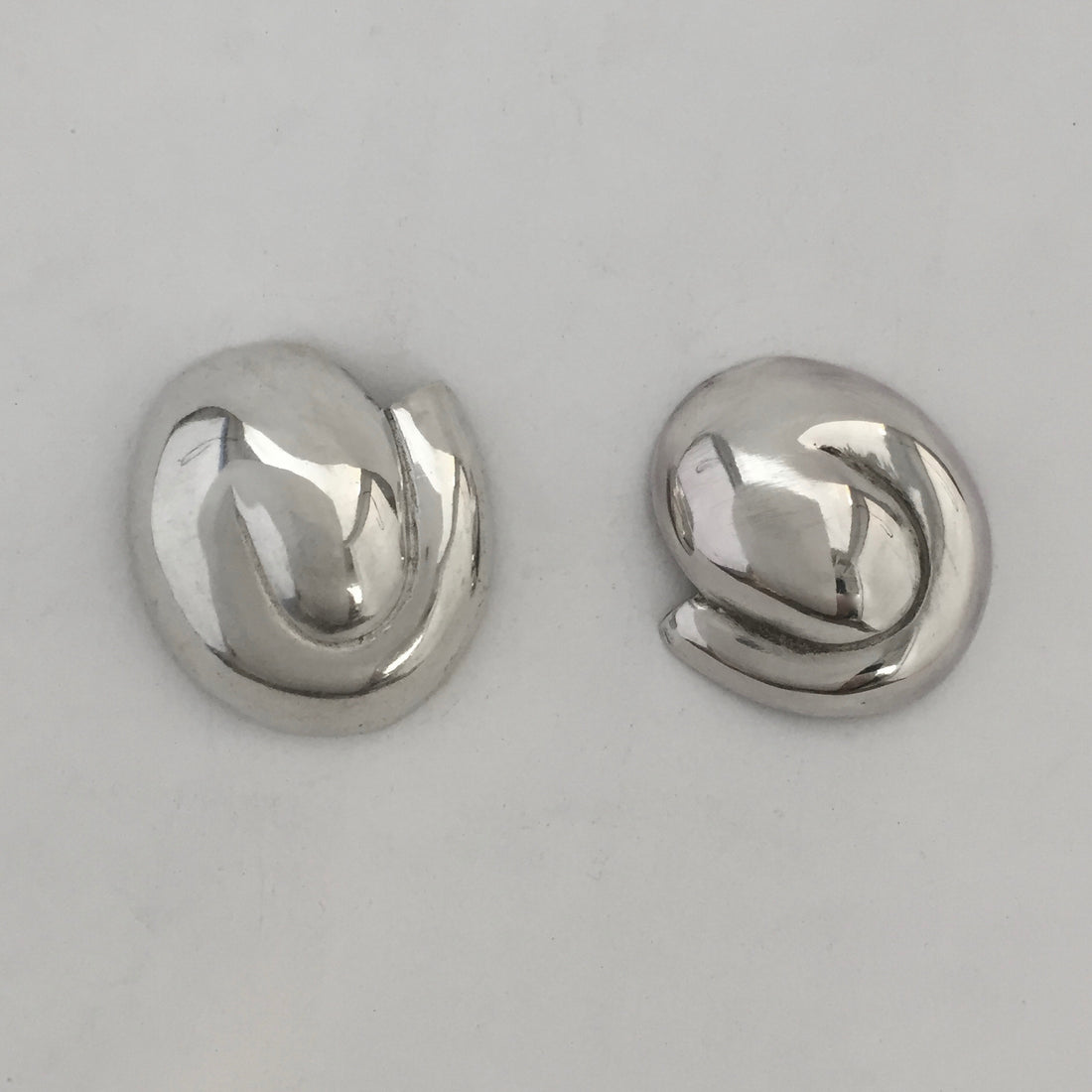 Comfy Kitty Post Earrings